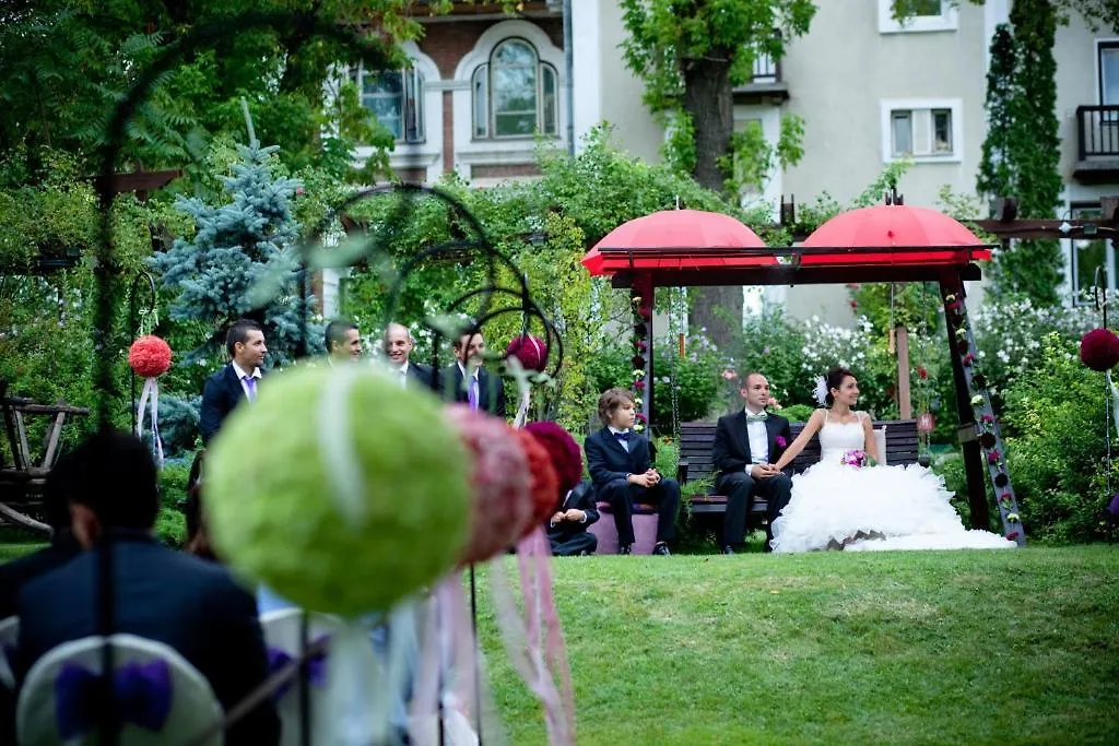 Hotel Caro Horoscop Bukarest