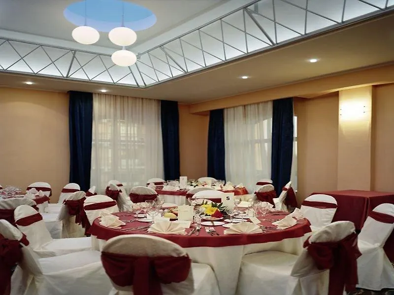 Caro Horoscop Hotell Bukarest